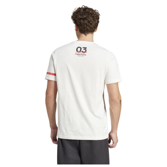Adidas Ανδρική κοντομάνικη μπλούζα Brand Love Collegiate Graphic Tee Adidas Ανδρική κοντομάνικη μπλούζα Brand Love Collegiate Graphic Tee